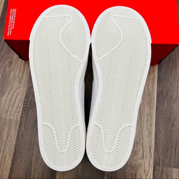 Nike Blazer Mid '77 - Picture 5 of 6